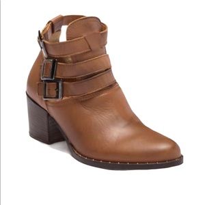 Charly Amar Brian Bootie, Cognac